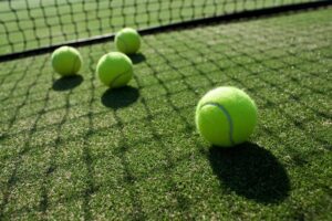 Wimbledon player threatens to sue